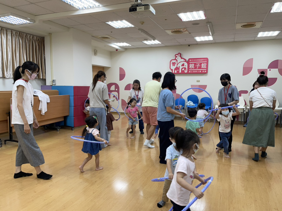 1140523(1)親子遊戲：端午賽龍舟